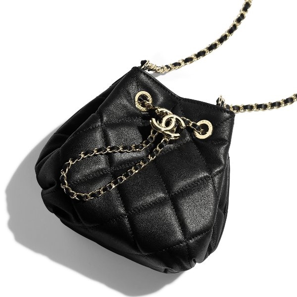 Louis Vuitton、CHANEL... 5 款精品大牌「隱藏版美包」，不想再撞包還不快筆記！