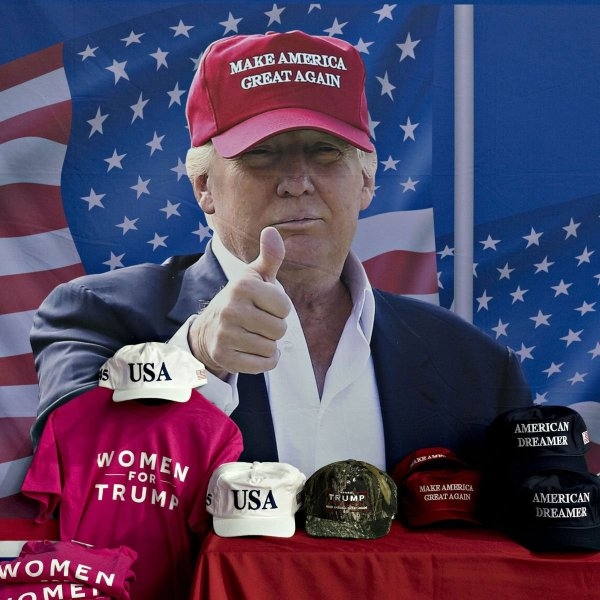 喜劇女星齊聚吐槽 2020 和川普：「讓美國再次偉大」只不過是中國製造的紅帽子！