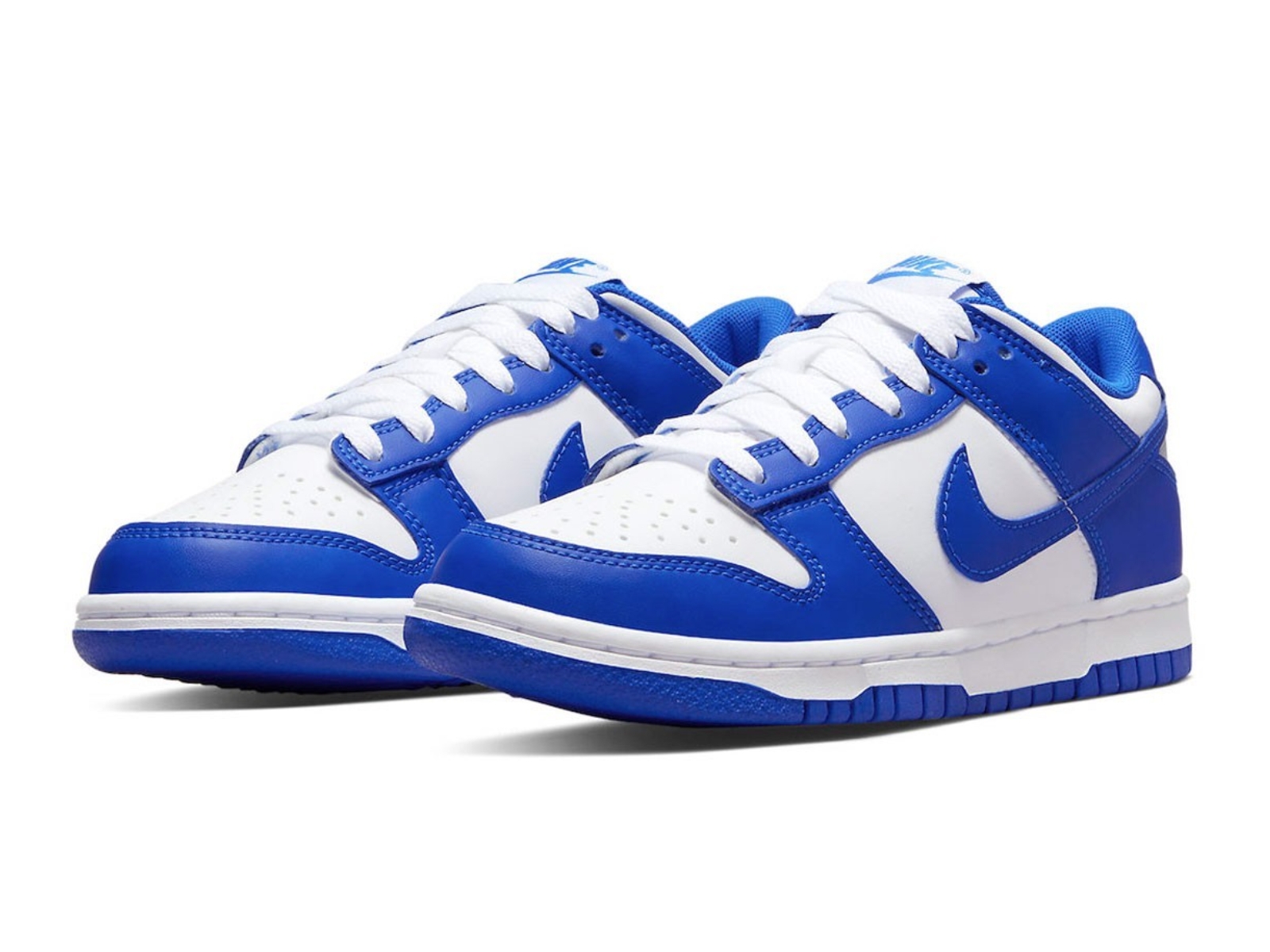 Nike Dunk Low「Racer Blue」激似「Be True to Your School」經典配色，重回 80 年代不是夢！