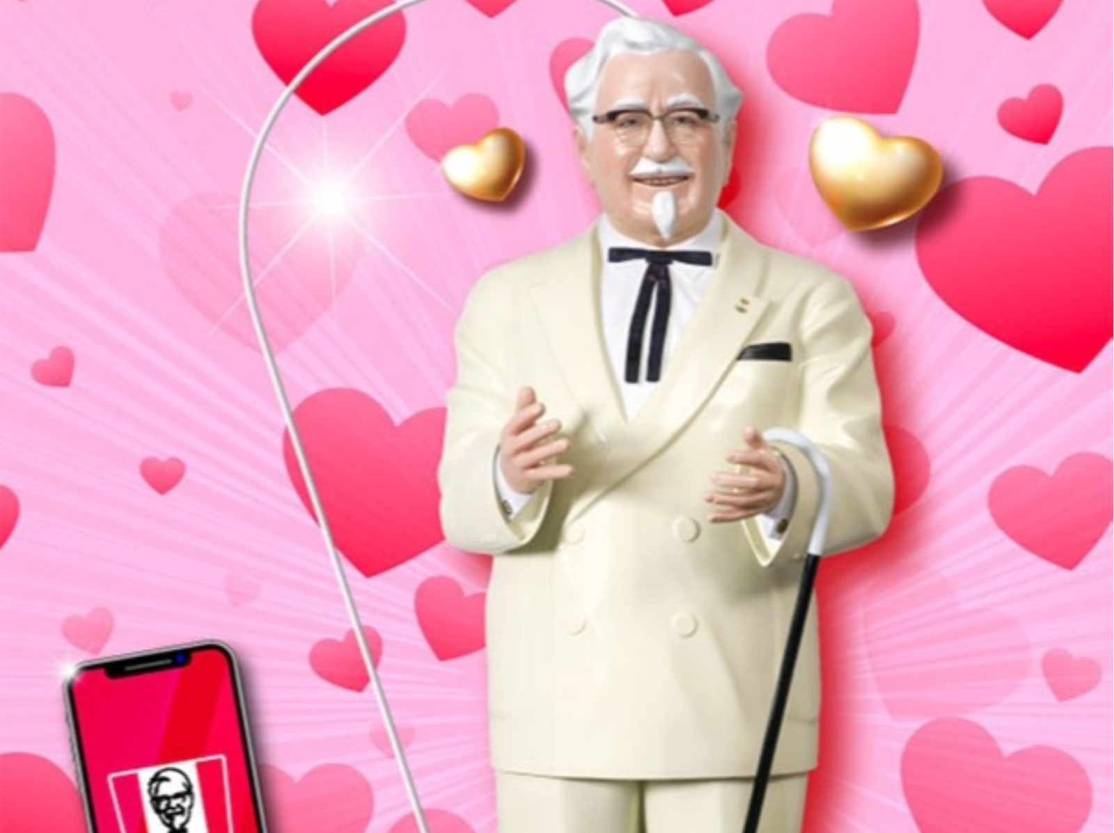 日本 KFC 推出等比例「1/5 肯德基爺爺雕像行動電源」，超巨尺寸直接超越鄉民的 30 公分！