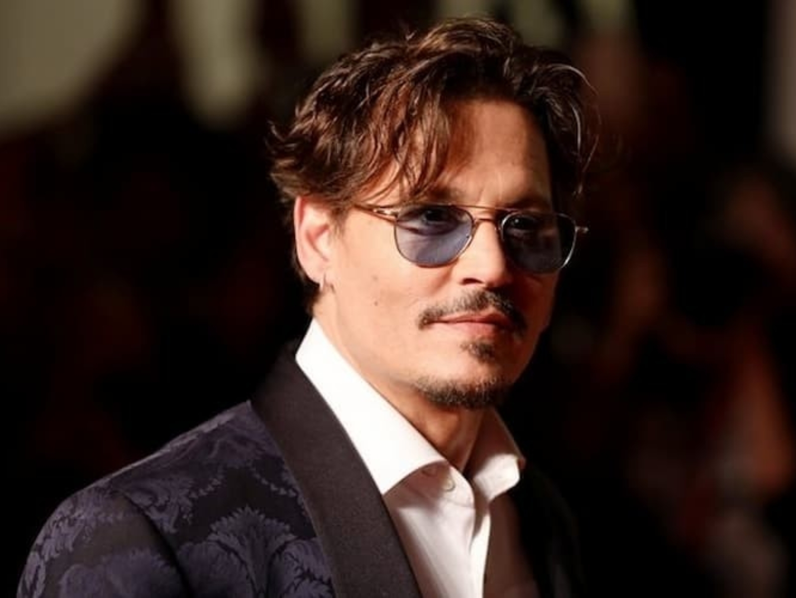 強尼戴普 Johnny Depp 勝訴貼文掀退讚潮，連好友小勞勃道尼、奧蘭多布魯也撤回！