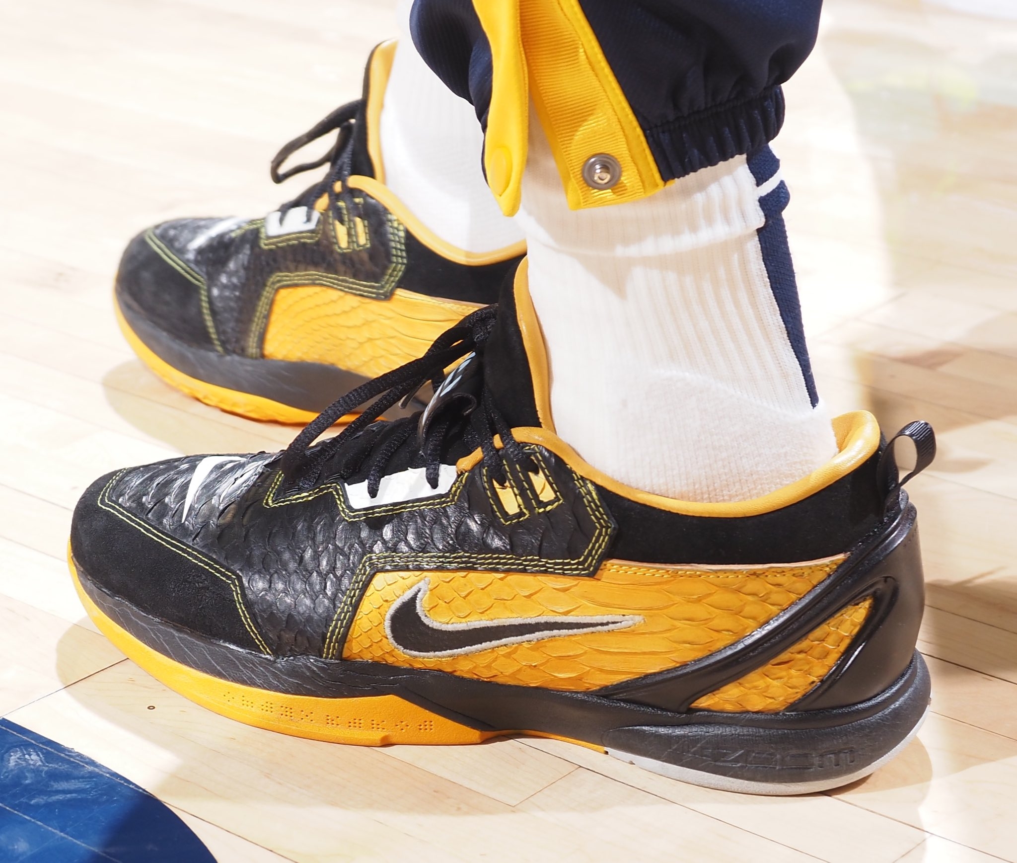 NBA／Tyrese Haliburton 傳 19 助攻破紀錄，腳下 Nike Kobe 6 客製鞋款成另類亮點！