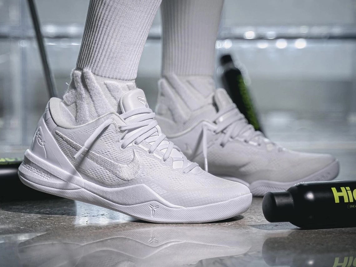 2023 年八月球鞋發售清單： Nike Kobe 8、Converse 聯名款等（持續更新）