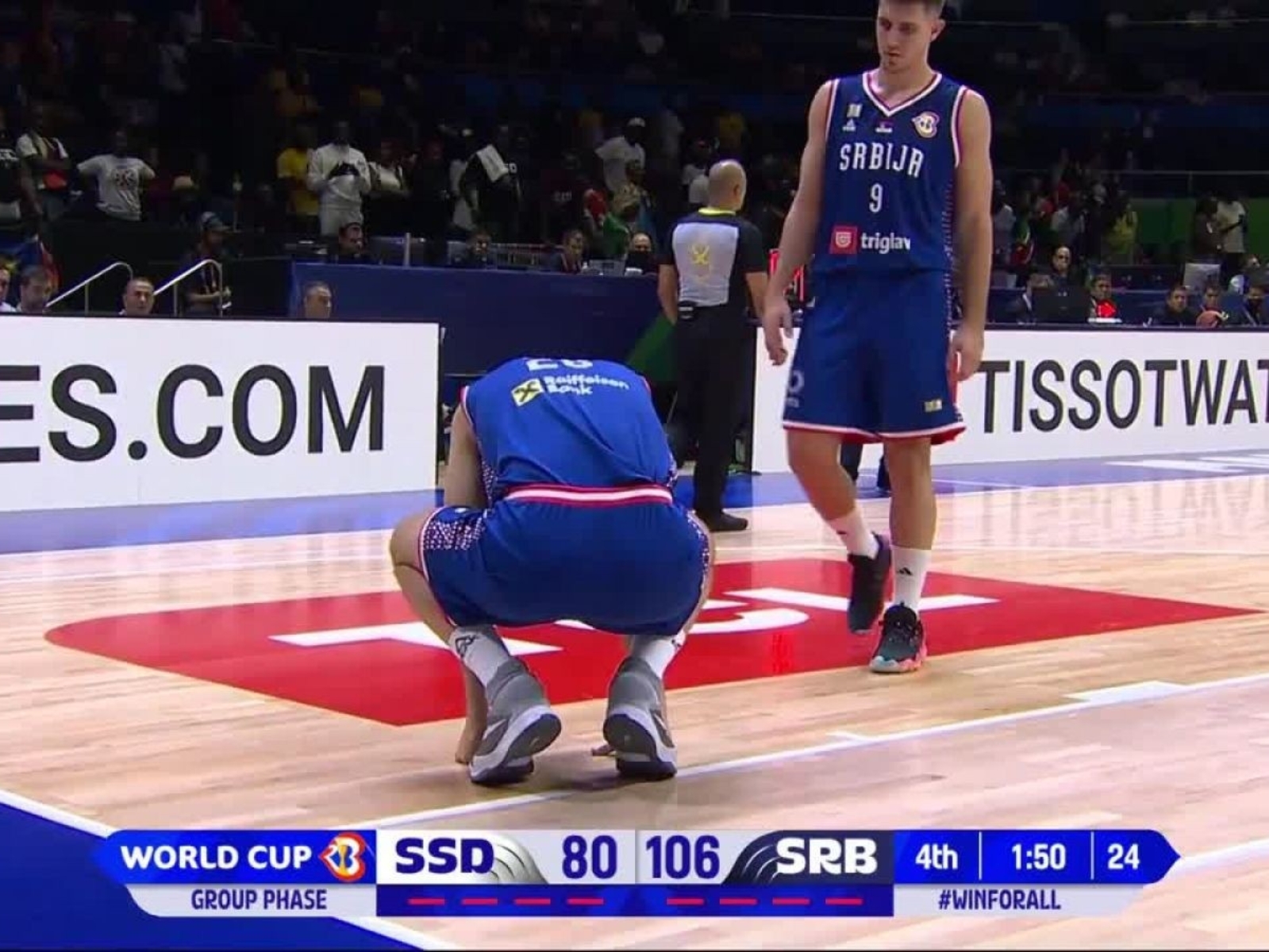 FIBA 世界盃／塞爾維亞球員遭南蘇丹 Nuni Omot 肘擊「失去腎臟」，後者是 T1 臺中太陽新洋將！