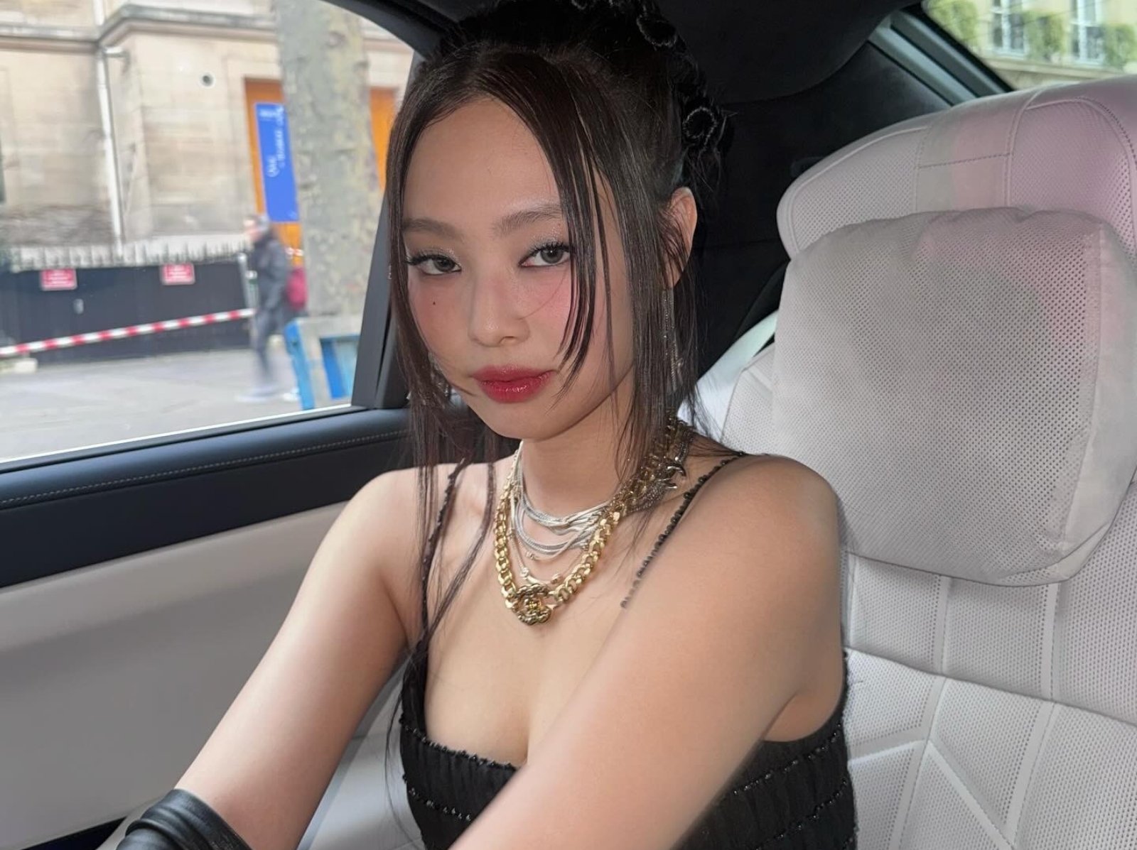 假冒 BLACKPINK Jennie 父親「爆料女兒私生活」！所屬經紀公司 OA 怒發聲明反擊！