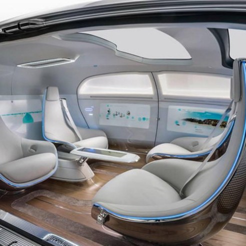 來自未來的無人駕駛車輛，奔馳 F 015 Luxury in Motion 概念車亮相 CES 2015