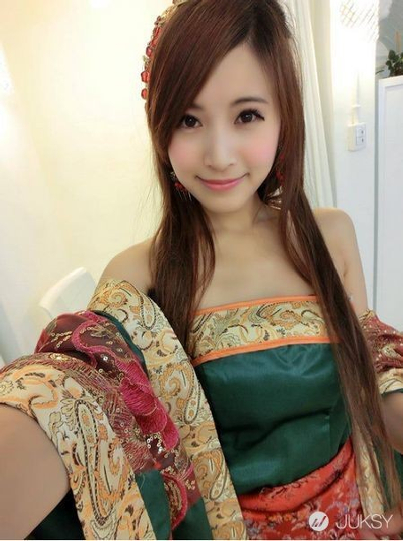「电眼美女」林孟洁 我的心已被石化