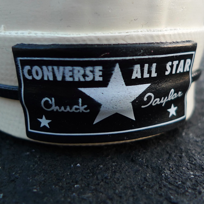 〔乂抗對決〕3 分鐘教你分辨 Converse 和 Converse 1970 到底哪裡不一樣？原來差兩顆星差很多！