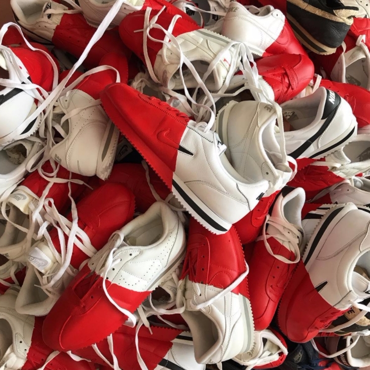 原來阿甘鞋可以這樣玩！潮流狂人自製 Nike Cortez 「紅中」配色