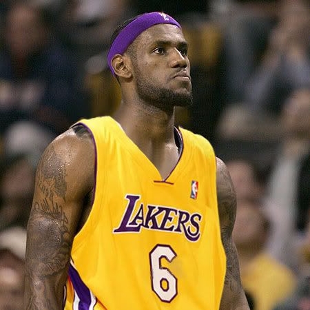 據傳 LeBron James 考慮在 2018 年轉戰洛杉磯效力 Lakers 或 Clippers