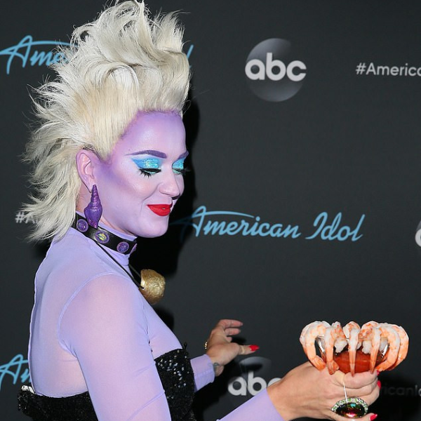 凱蒂佩芮《美國偶像》扮史上最美烏蘇拉　網友開玩笑：「去年的白雪公主怎麼了？」