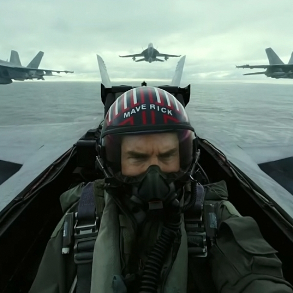 睽違 33 年後的續集！阿湯哥《捍衛戰士 2》首支預告　最大彩蛋 F-14 讓老影迷一秒噴淚！