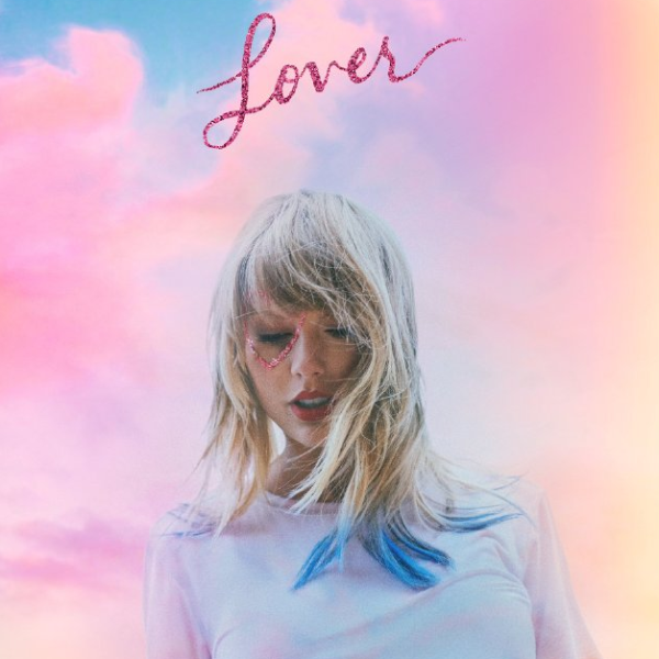 一出手就超猛！泰勒絲新專輯《Lover》全球預售已接近 100 萬張，還未上架就狂銷！