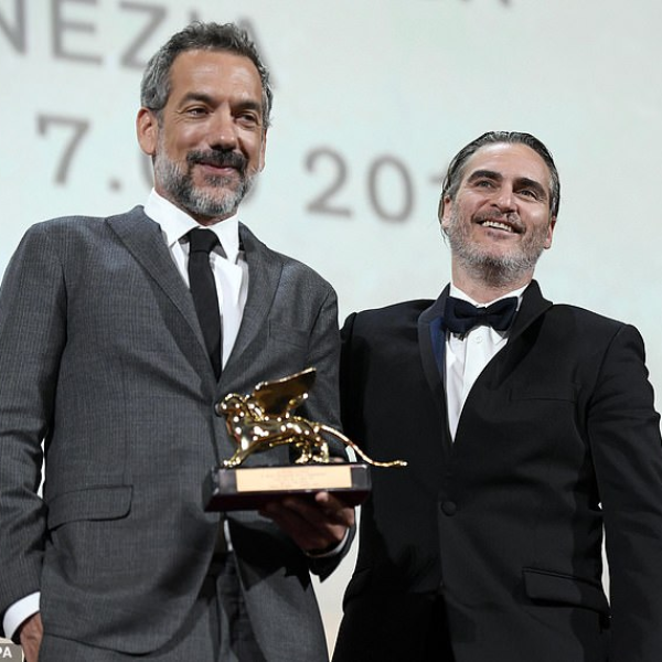 DC 金獎護身！《小丑》榮獲威尼斯影展最高榮譽「金獅獎」再創超英電影首例！