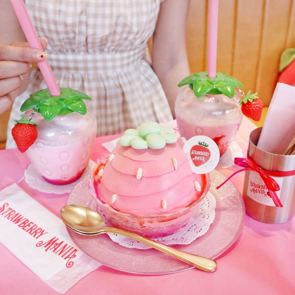 美成這樣可以嗎？大阪心齋橋超高顏值草莓專賣甜點 STRAWBERRY MANIA　一開幕馬上引起草莓熱！