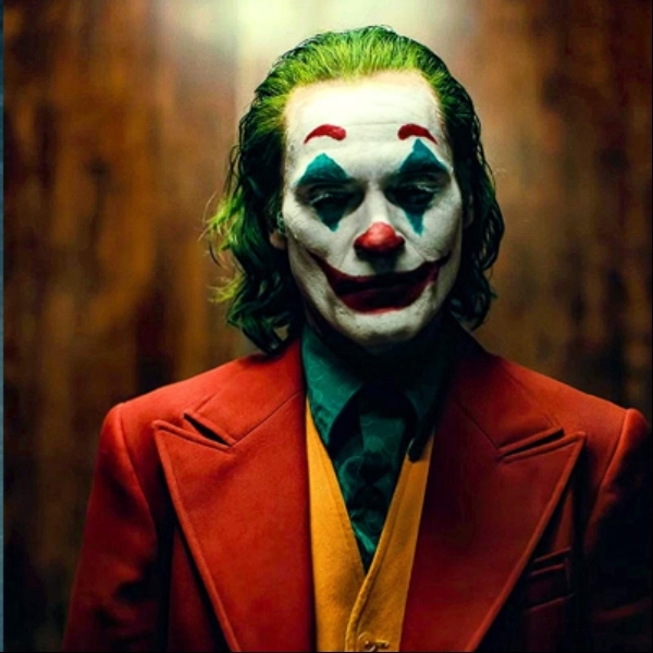 少了 DC 名氣就賣不動？導演並不認為《小丑》票房大成功與蝙蝠俠有絕對關係！