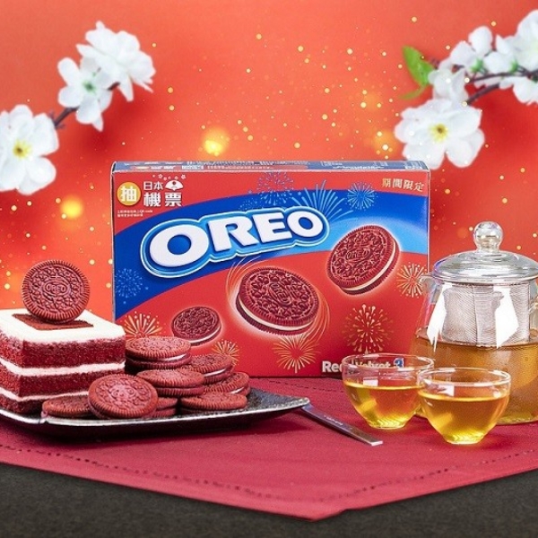餅乾界網紅「OREO紅絲絨蛋糕口味」陪你「紅」運過新年 從裡到外新裝上市　加碼好康「鼠」不完