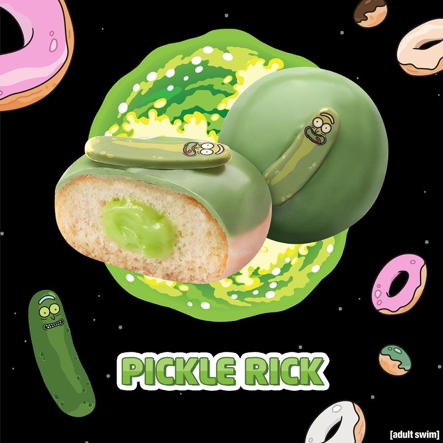 超獵奇的醃黃瓜甜甜圈上線啦！Krispy Kreme X《瑞克和莫蒂》聯名，網友：吃了會ㄎㄧㄤ掉嗎？