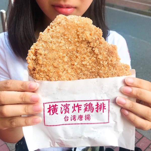 繼珍珠奶茶之後！台灣「大雞排」襲捲日本，網友瘋轉：「美味程度可以擄獲全人類！」
