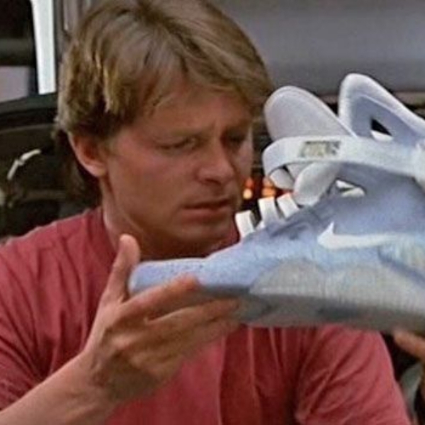 有望角逐年度神鞋！Nike Adapt 自動綁帶鞋款再添一員，結合「這項設計」讓鞋迷驚呼：太帥了！