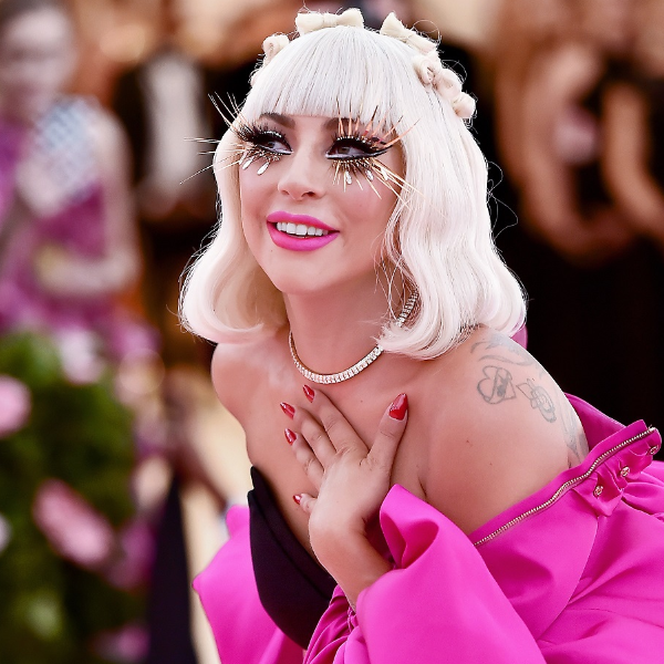 總價 20 億的珠寶你看過嗎？Tiffany & Co.「高級珠寶展」全球首站登場，Lady Gaga 同款一次看個夠！