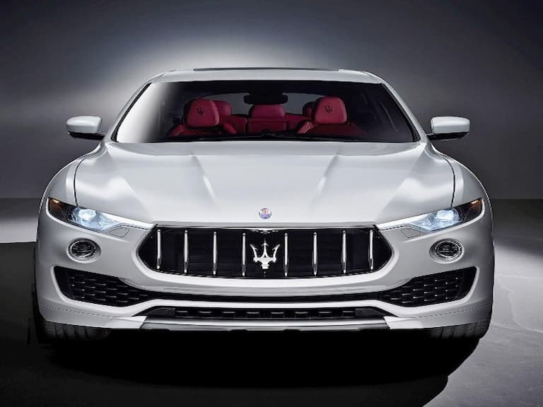 【老 J 推車】休旅外表下的超跑魂！盤點 5 輛帥炸「超跑 SUV」車款，車迷：砸幾百萬我也願意！