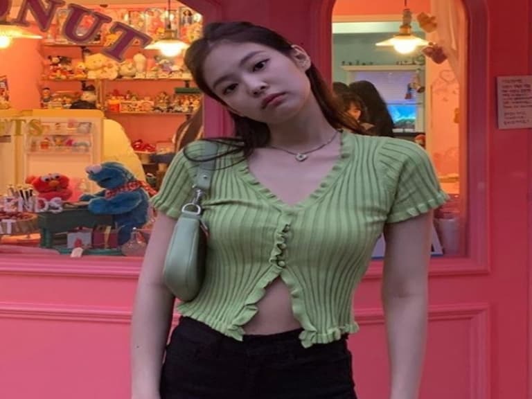 Kendall、Jennie 都在瘋的「普妹風」到底是啥?讓妳性感的不做作、男女通殺!XL 女孩也能駕馭!