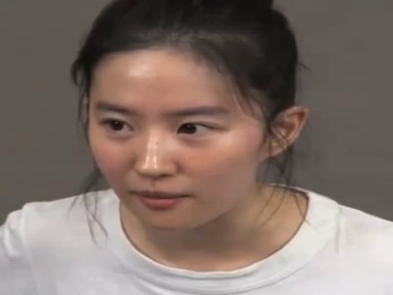 劉亦菲素顏試鏡《花木蘭》迪士尼公主畫面曝光，導演感動：她是我們做過最好的決定！