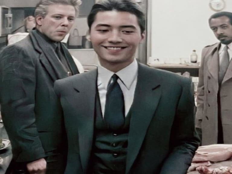 尊龍 69 歲近況曝光引熱議！回顧顏值顛峰，2 大帥臉關鍵大公開！