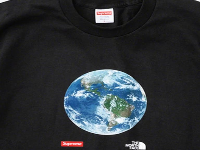 絕對要用新台幣下架！Supreme x TNF 問鼎本週「最暖心」單品，但有款「抗病毒」夾克竟然比它還狂！