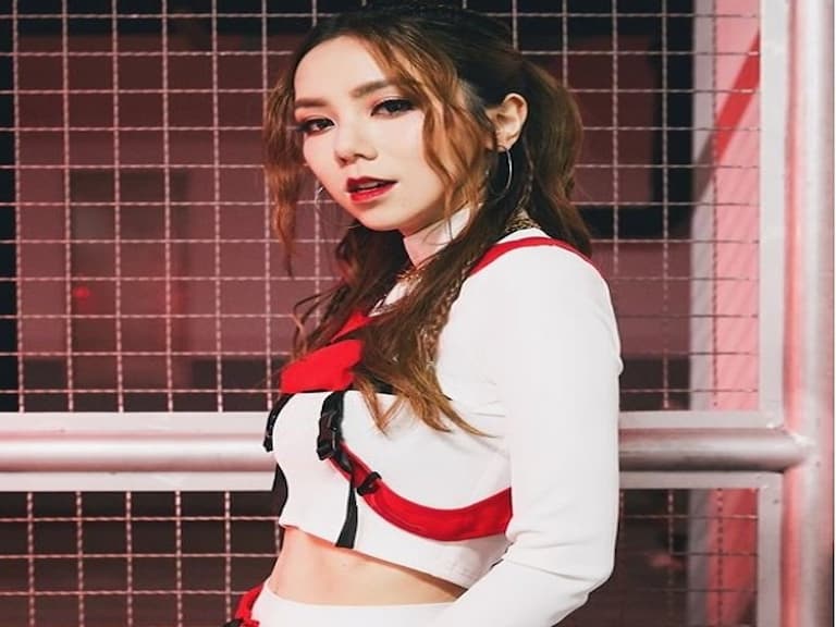懶妹必看！王心凌睫毛狂、楊丞琳不敷不行！盤點 6 位「美妝博主明星」最堅持的保養部位！