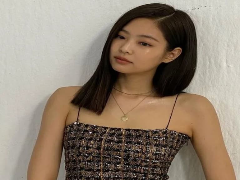 渣女裙不夠看!Jennie 每天穿的「珍妮裙」更撩!又辣又甜隨便穿都完勝別人!