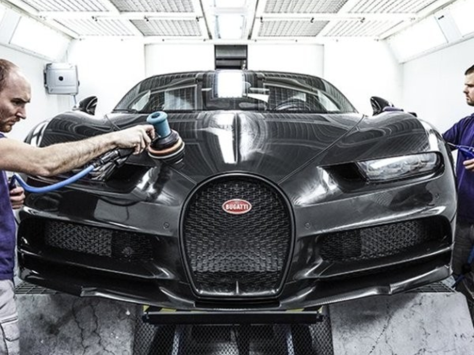 「山豬王」Bugatti Chiron 原來貴到爆是有原因的！曝光誕生過程～