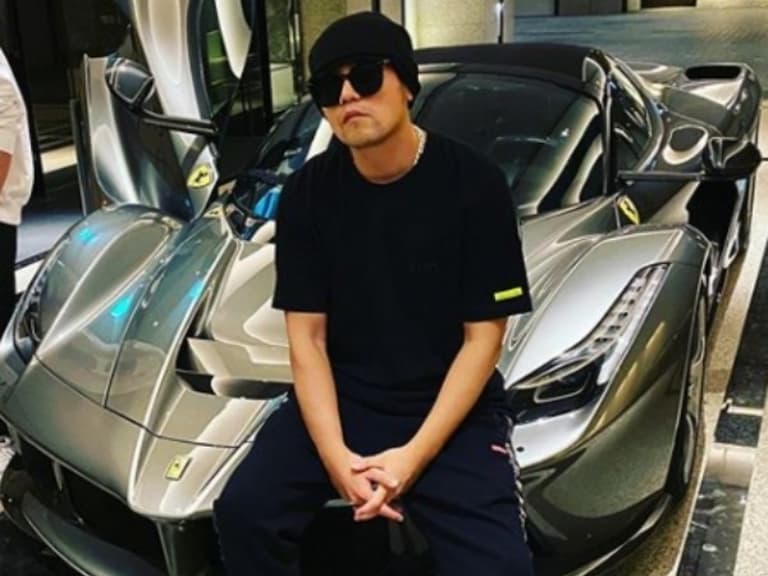 【老 J 推車】盤點周杰倫 MV 出現過的奢華名車,賓士 SLR、帕加尼風神都只是小菜一碟