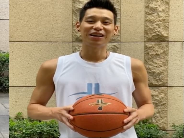 林書豪擔任「Save with Sports」慈善活動代言人， 10 招教你在家也能鍛鍊籃球技巧！