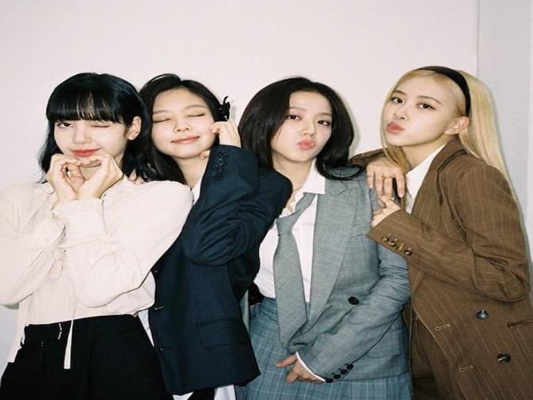 BLACKPINK 全新真人秀《24/365 with BLACKPINK》曝光，互動超有愛～