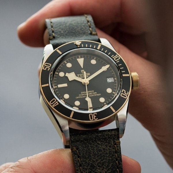 「新手錶迷」必須知道的 5 大重點整理，破除保值就是讚？限量最值錢？