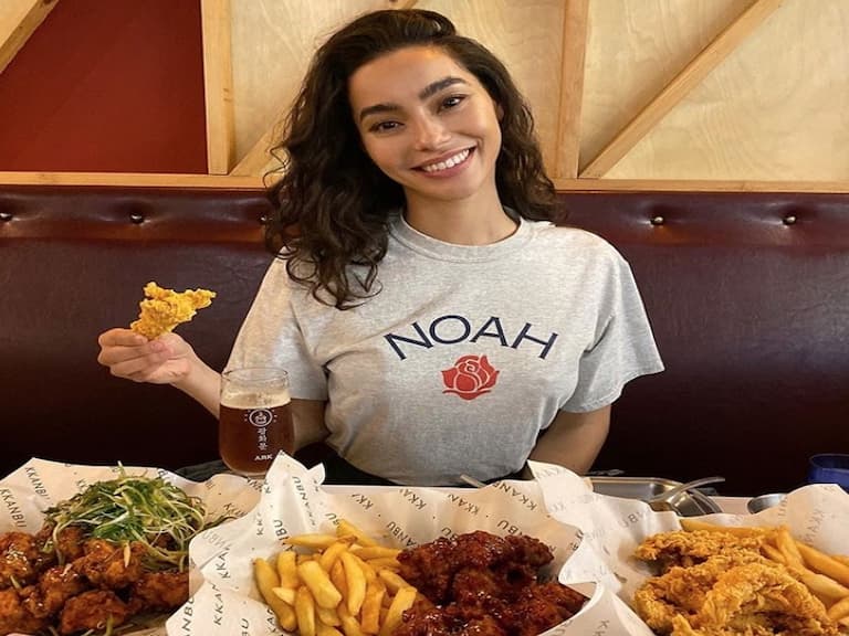 「NOAH」Supreme 嫡系品牌到底紅什麼 ? 一篇告訴你！