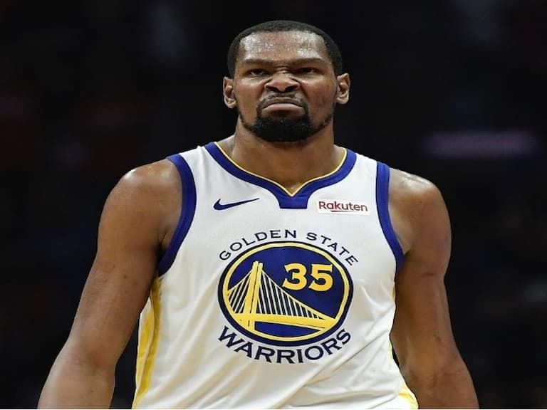 美媒發文「Dirk 一冠比 Kevin Durant 兩冠還更有價值」,本人用「3 個字」在底下留言反擊