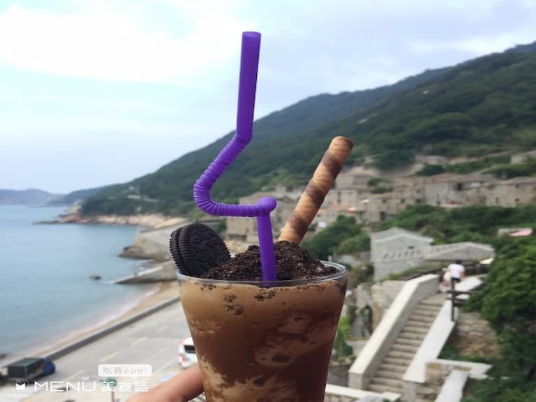 馬祖必吃必訪美食，老酒麵線、繼光餅、海景咖啡廳全都有，出發前看這篇就 GO！