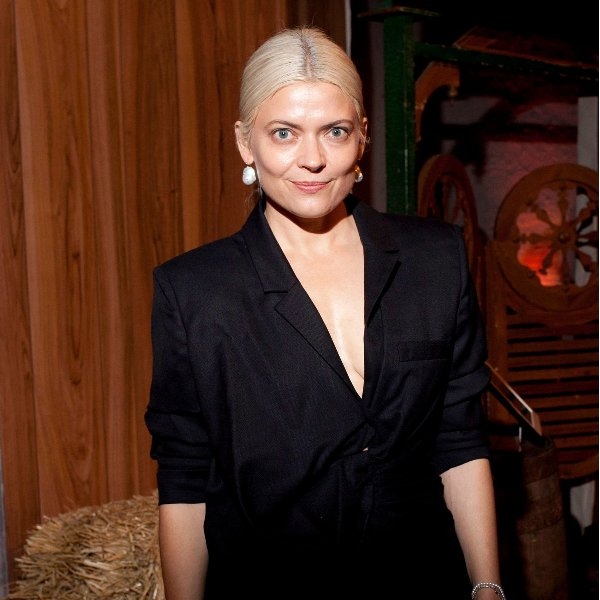 好萊塢首席時尚造型師 Kate Young 直言：看《穿著 Prada 的惡魔》讓我很痛苦！