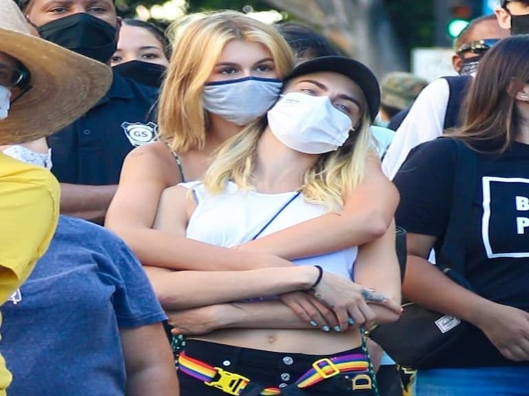 英國超模 Cara 新對象竟是 18 歲星二代正妹名模 Kaia Gerber?