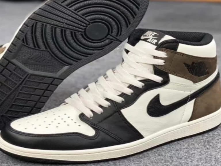 Nike 推出 Travis Scott「親民版本」AJ1、AJ4，台幣 5000 元直接入手！