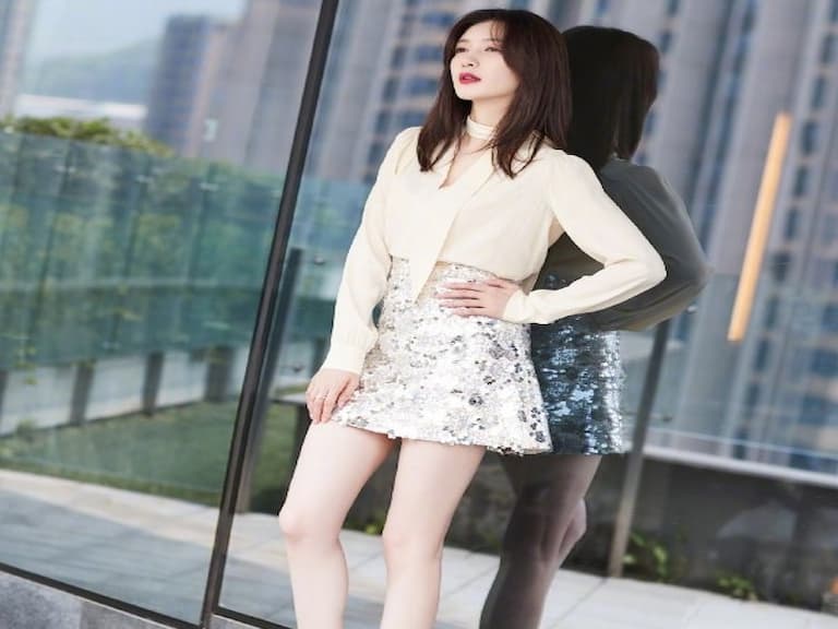 《三十而已》大齡女「江疏影」奇葩「瘦腿」技巧曝光！