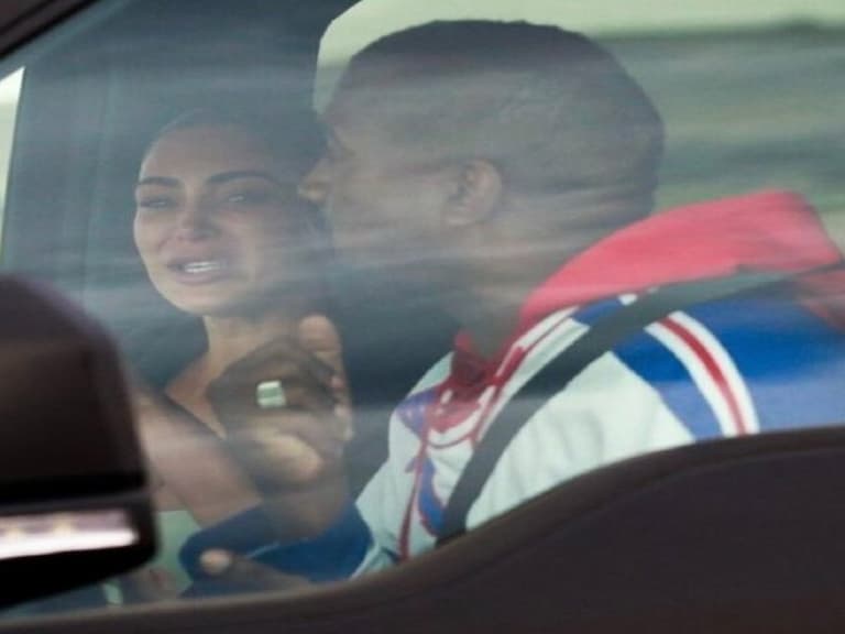 狗仔闖進牧場偷拍到肯爺和金卡戴珊爆哭爭執,引網友論戰!