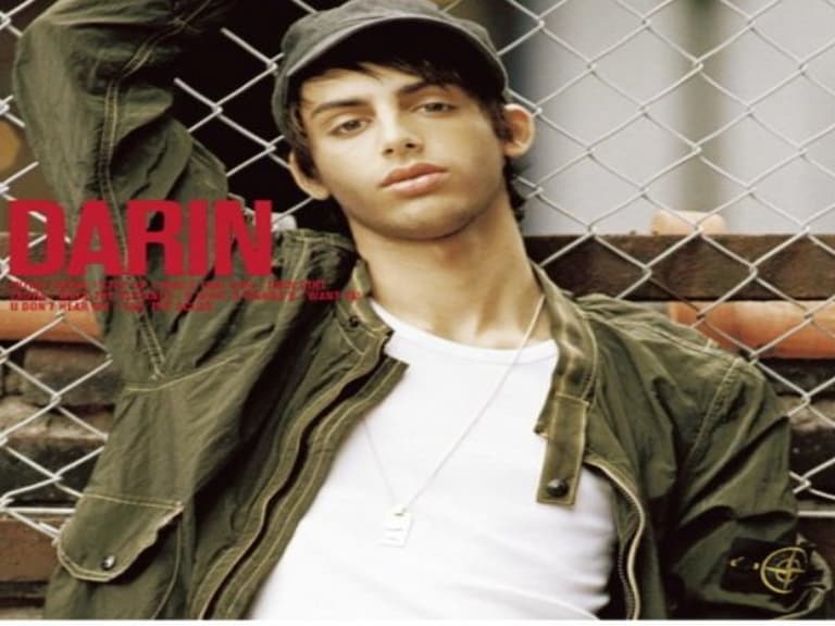 勵志神曲〈Be What You Wanna Be〉男歌手 Darin 正式宣告出櫃，17 歲曾紅遍全球！