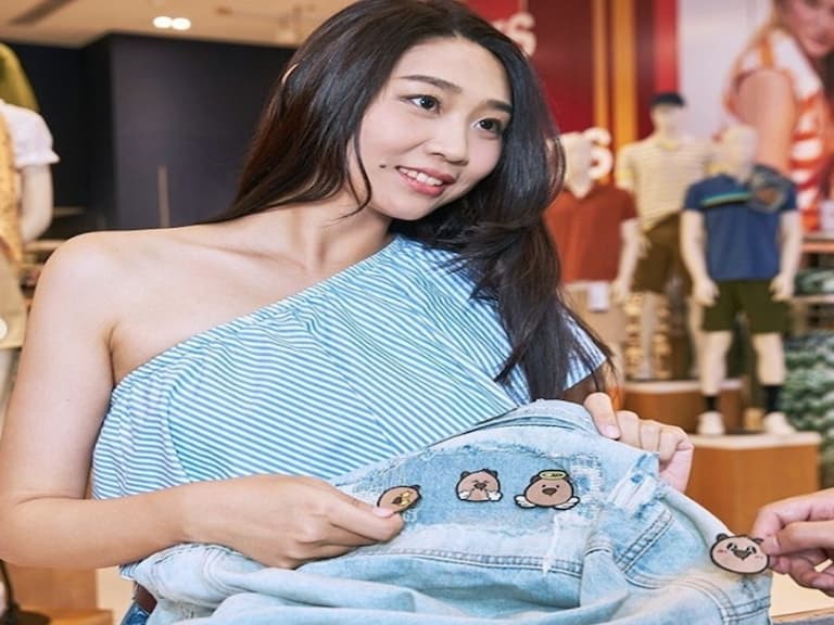 GAP 推出超可愛 emoji 徽章訂製活動！Happy Emoji Day！