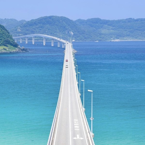 好想念大海！日本「角島大橋」夏季海天一色景觀，漸層蔚藍公路光看就好療癒！