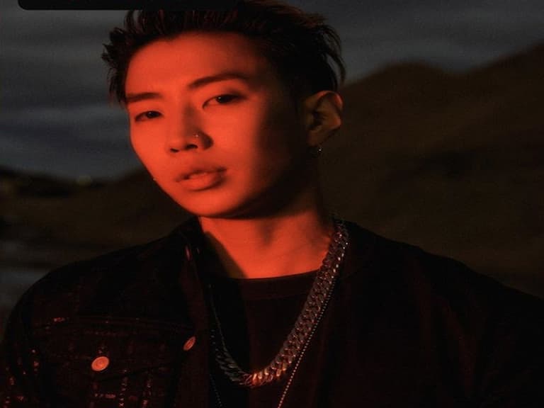 「想要成為 Rap Star 嗎？」朴載範練習中文 Cypher 片段曝光！把自己關在車上猛練！網友：我不該笑他的⋯