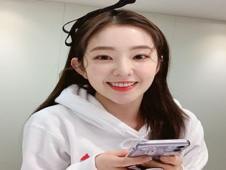 閨蜜大 PK！BLACKPINK「Jennie」、ReVe「Irene」誰最美？整形醫師說話了：她長得最標準！
